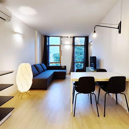 Moderno Apartamento En Terrassa Centro Dış mekan fotoğraf