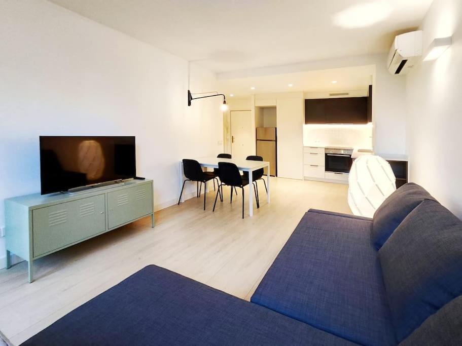 Moderno Apartamento En Terrassa Centro Dış mekan fotoğraf